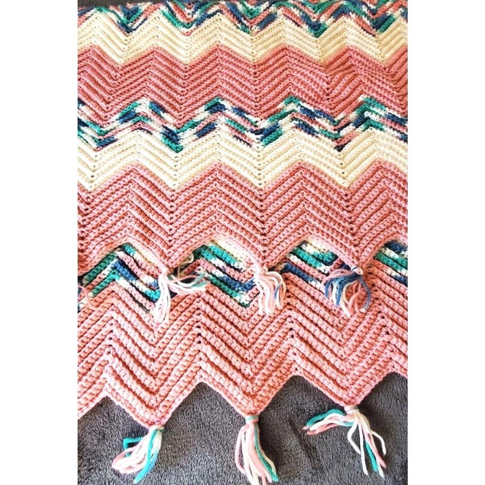 Crocheted Afghan Blanket Throw Chevron Pink Blue Handmade 40x51 Granny cottage